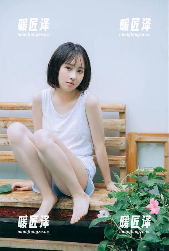 关于166su黑料的离奇失踪，网友们都在巧妙“观看”