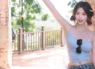 登录www.17，等着奇迹发生，结果是我的肚子在叫。