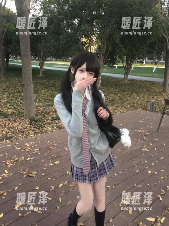 17c吃瓜 免费瓜情绪在哪里,17c吃瓜帮你打捞!