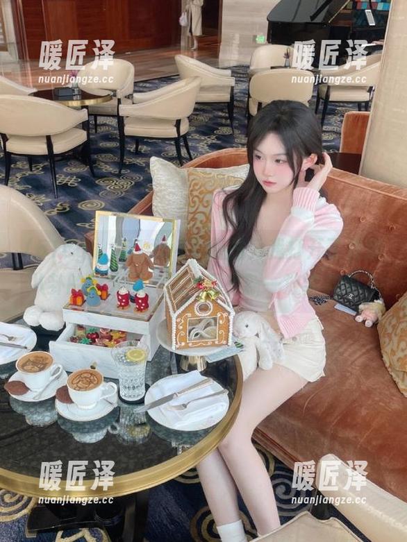“51cg4”网站为我打开了传播八卦的新大门，这大概是新一波尝鲜吧？