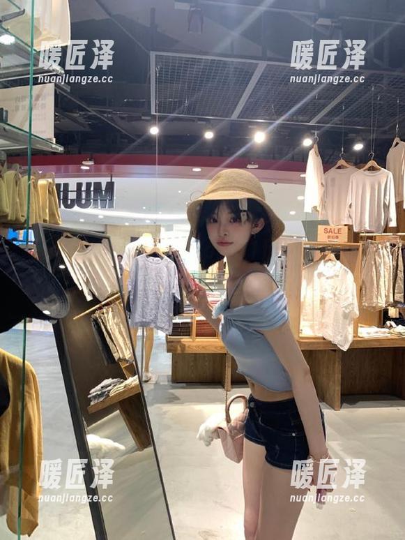 深夜用app刷51fun，心想，果然还是要吃点瓜充当宵夜。