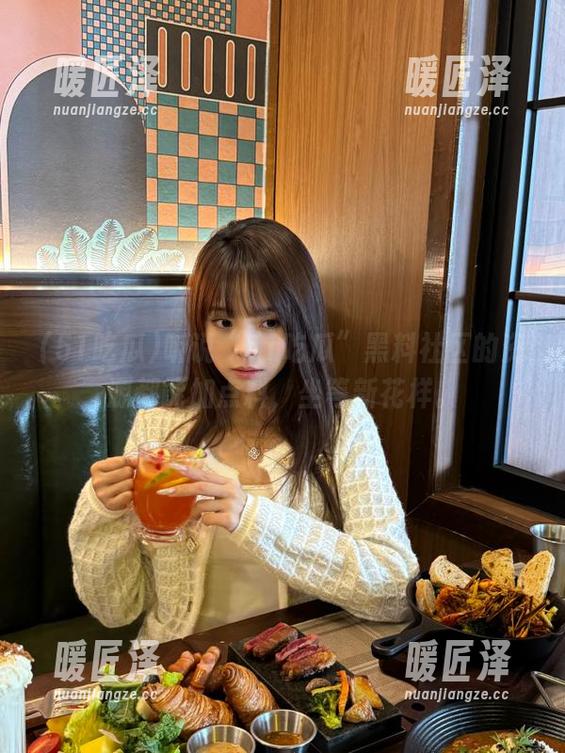 51吃瓜 听说“51吃瓜”黑料社区的资源都能加点料,坐等新花样。