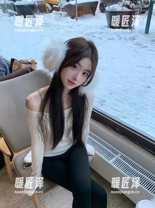 51吃瓜 iOS的小窗口里,51吃瓜fun的姿势太别致了...就是我也想试试。