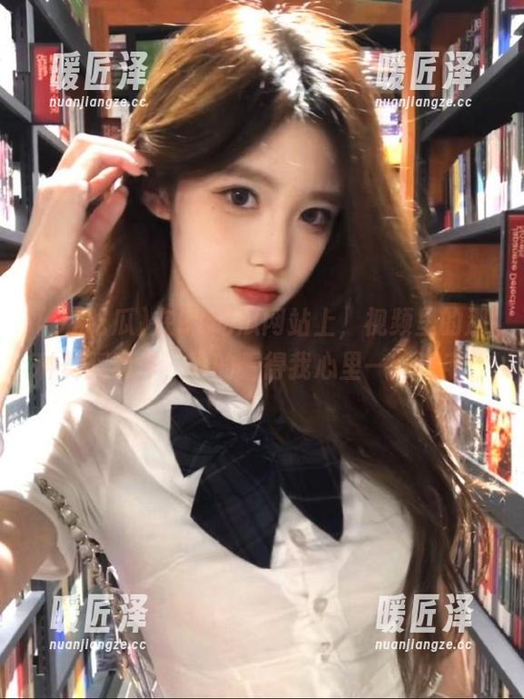 在91吃瓜网站上，视频里的那种舞蹈动作，真的看得我心里一阵过电！