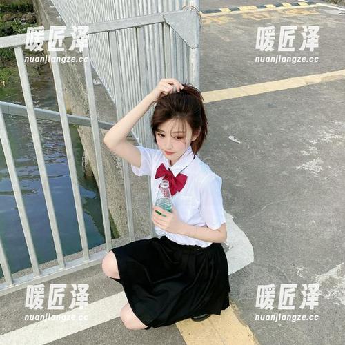 跟随91吃瓜群众苹果版，躺在沙发上的美好时光不再是传说！