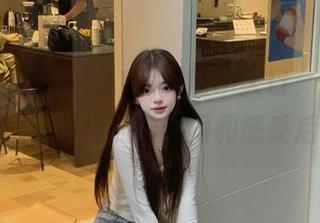 “91黑料网”入口，没啥仪式感，只是单纯的看热闹和感受后劲而已