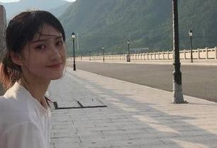 靠！tttzzz.su发布的黑料入口地址，这波操作我给满分！