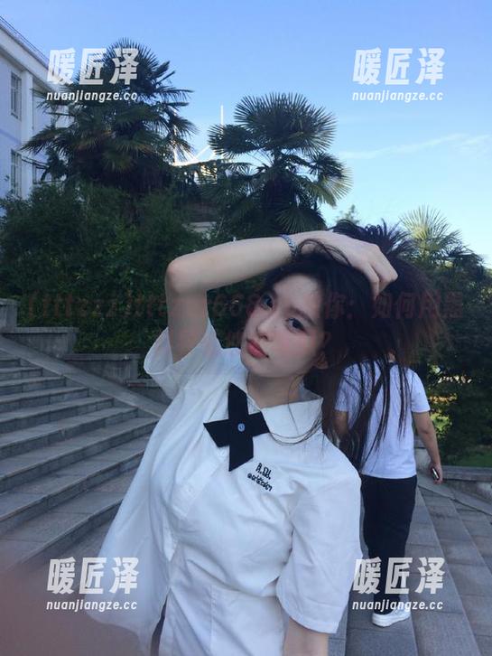 tttzzz668.su教你：如何用黑料导航悠然吃瓜？