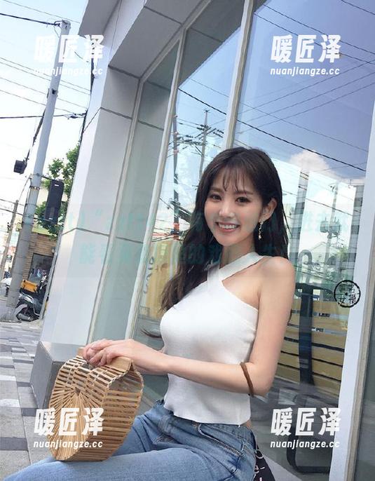 zztt “zztt42”有个传送门,进去就能看见鱼塘里的戏剧人生!