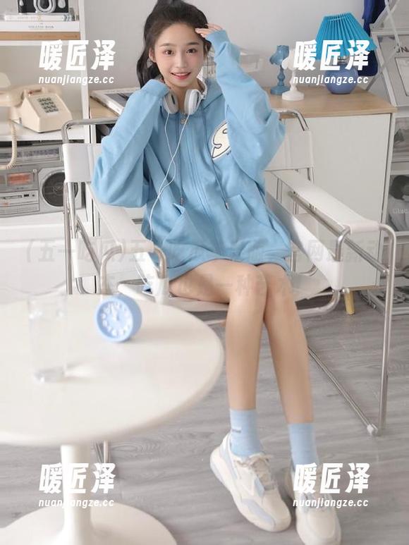 五一吃瓜苹果版，官网最新动态，吃瓜也是一种艺术！