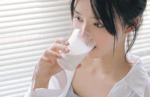 在哪里可以找到冲哥精选黑料第一集？地址曝光，保证你不输钱！