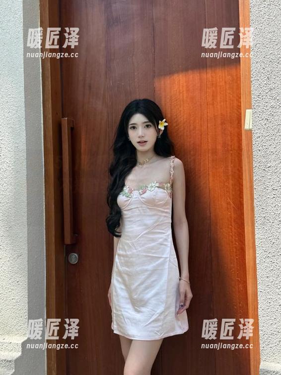 吃瓜51 吃瓜51官网,带你走入网址的迷宫,不知道会发生些什么,只能说,随便看看呗。