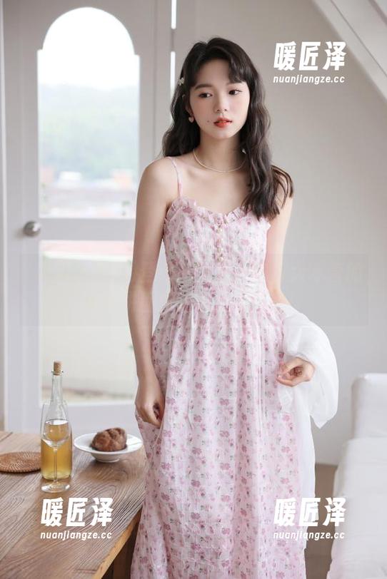 吃瓜大本营 登录后发现—吃瓜大本营的水果拼盘真让人目不暇接!