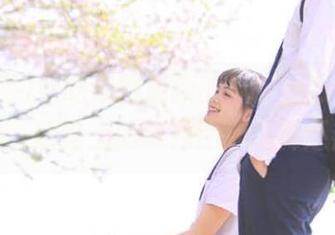 看吃瓜网最新的瓜，果然在娱乐圈里，网络上的事儿比广场舞还热。