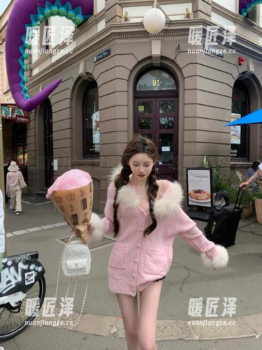 吃瓜网 谈恋爱还在微信?吃瓜网APP的分享才是最靠谱的约会选择!
