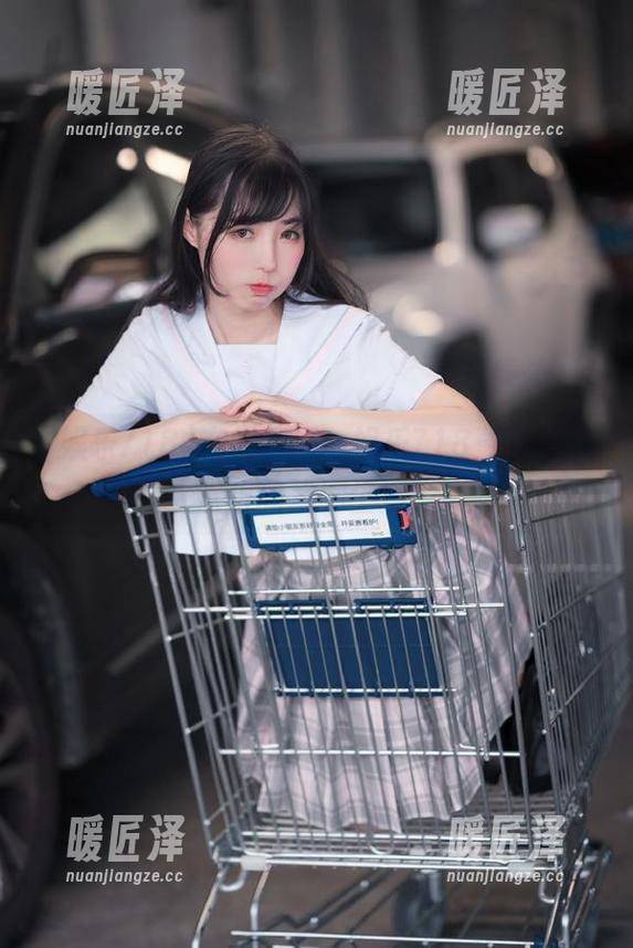 在线聊瓜，娱乐718更像一场欢乐的戏剧生活！