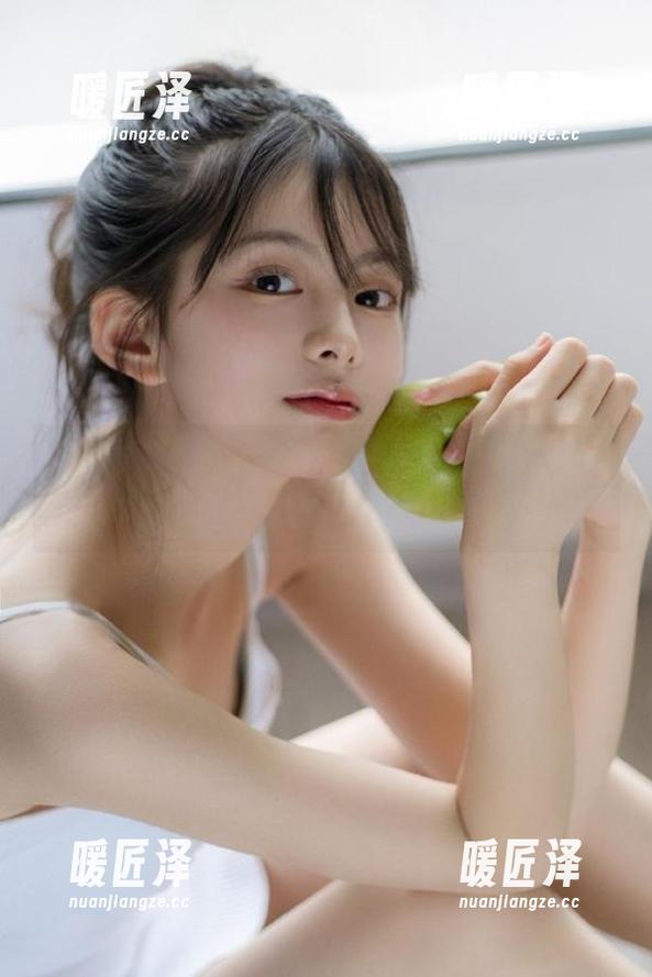在“我爱91吃瓜网”上分享奇闻轶事，每次都能让我震惊！