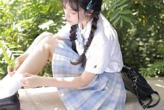 “我要吃瓜”官方iOS版，吃完也要环顾四周，别让你的大瓜被吃掉！