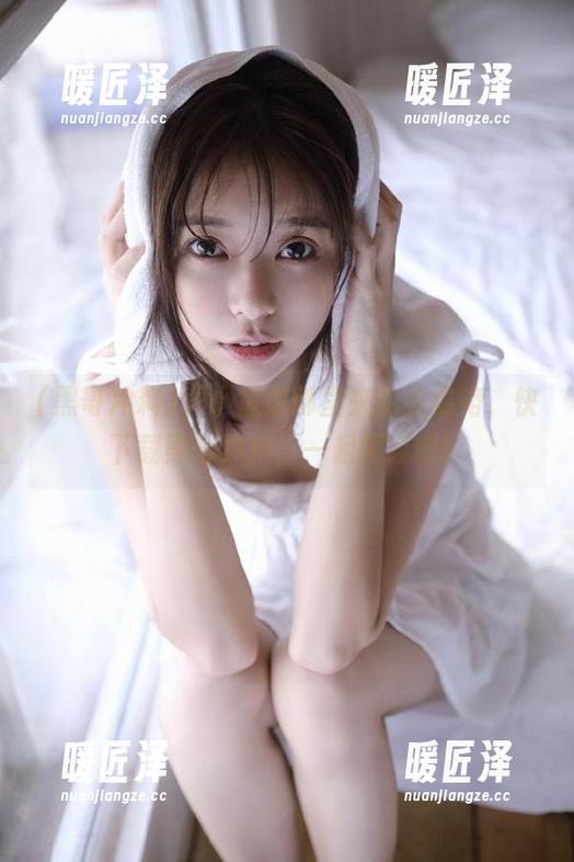 黑哥冲料 小小鱼你哪里来的新姿势,快下载黑哥冲料,一起解锁吧!