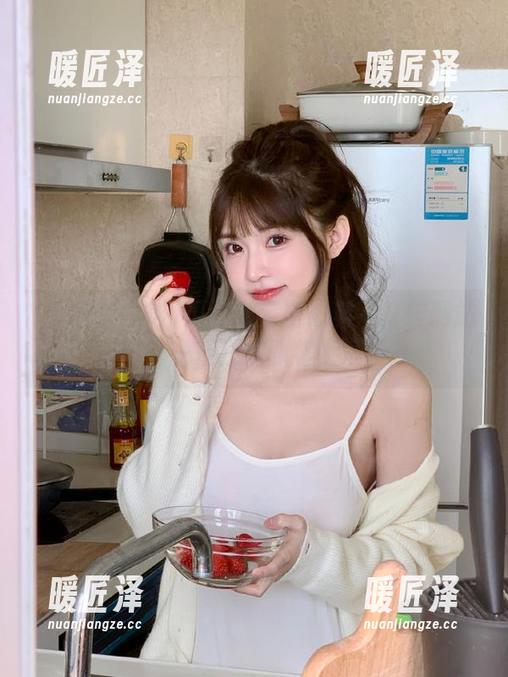 瓜群众奔向黑料不打徉网站，一场狂欢即将上演