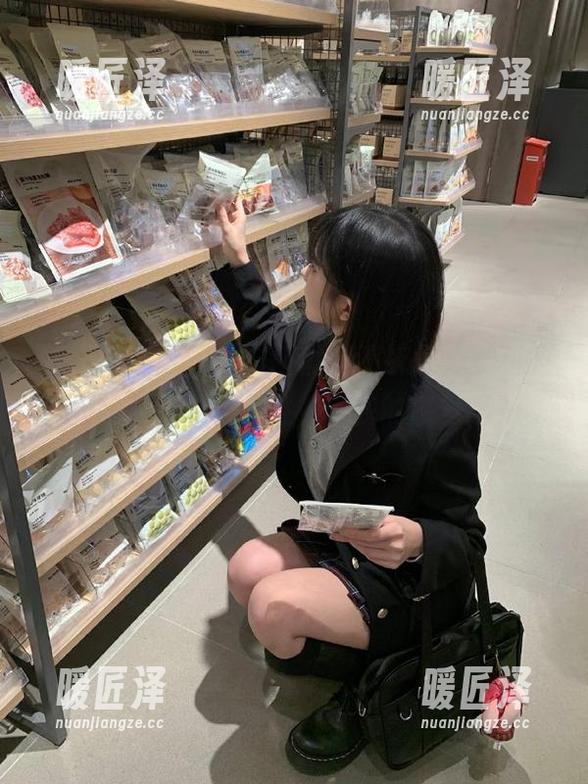 黑料网黑料不打烊，柔和的光线加上免费八卦，懂我的感觉吗？