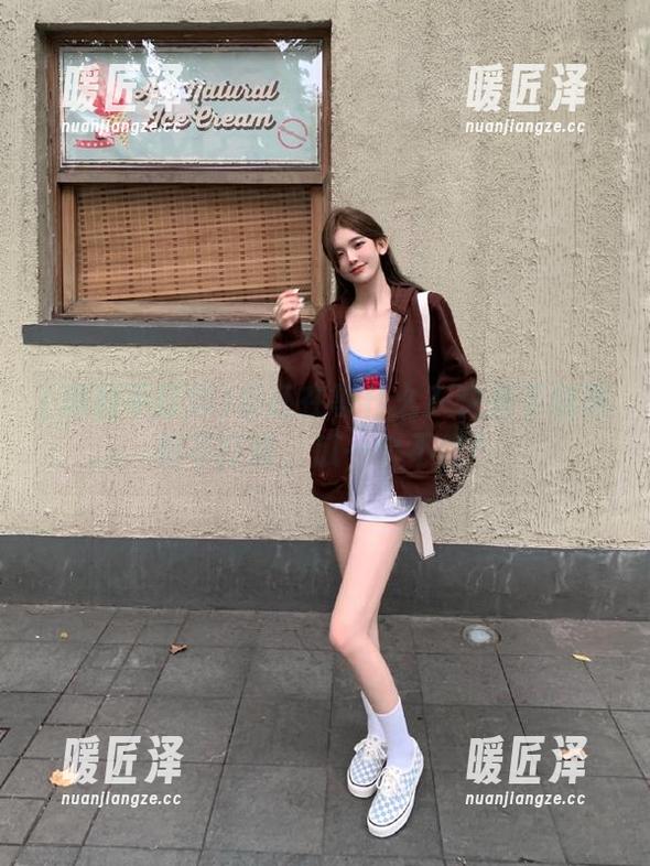 你还在等什么？快来下载黑料不打烊，瓜一个不停！