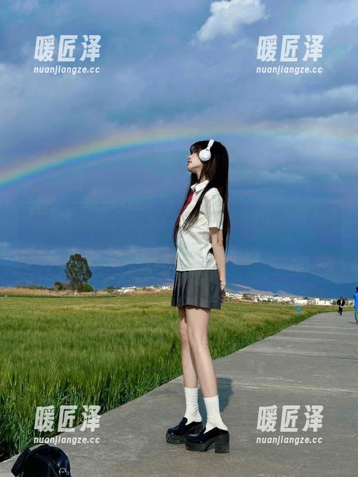 黑料网 黑料网在线发车,最新瓜吃到你嘴里!