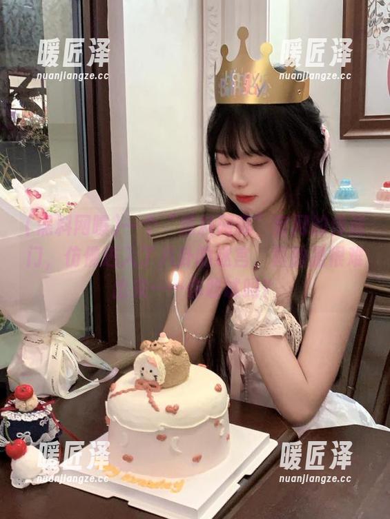 黑料网曝 一个“黑料网曝”官网的传送门,仿佛进入了八卦的迷宫,真的是很难出来……你敢试吗?