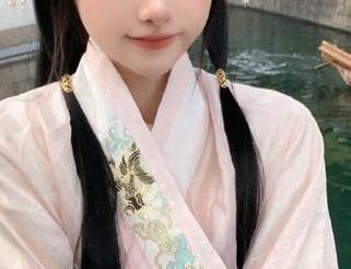 黑料老司机的秘密频道，关注我永不迷路！